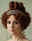 Penteado preso rom�ntico inspirado no estilo reg�ncia